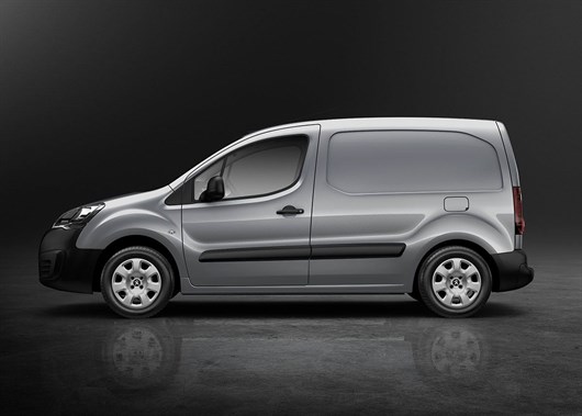 PEUGEOT_PARTNER_1502STYP003