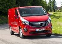 Vauxhall Vivaro (10)